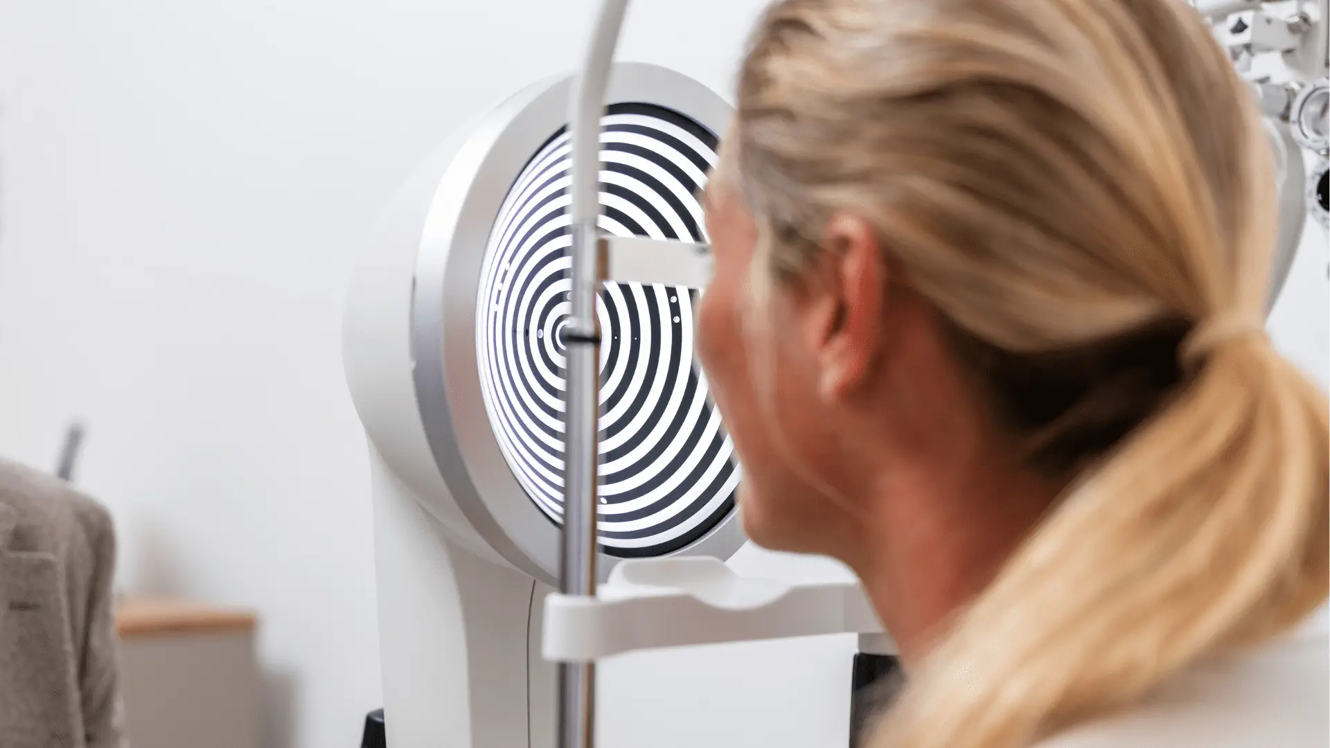 Schütt Optik Hörakustik Ludwigsburg Wissen Keratograph